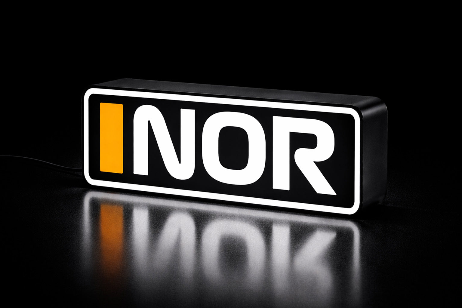 Lightbox Norris