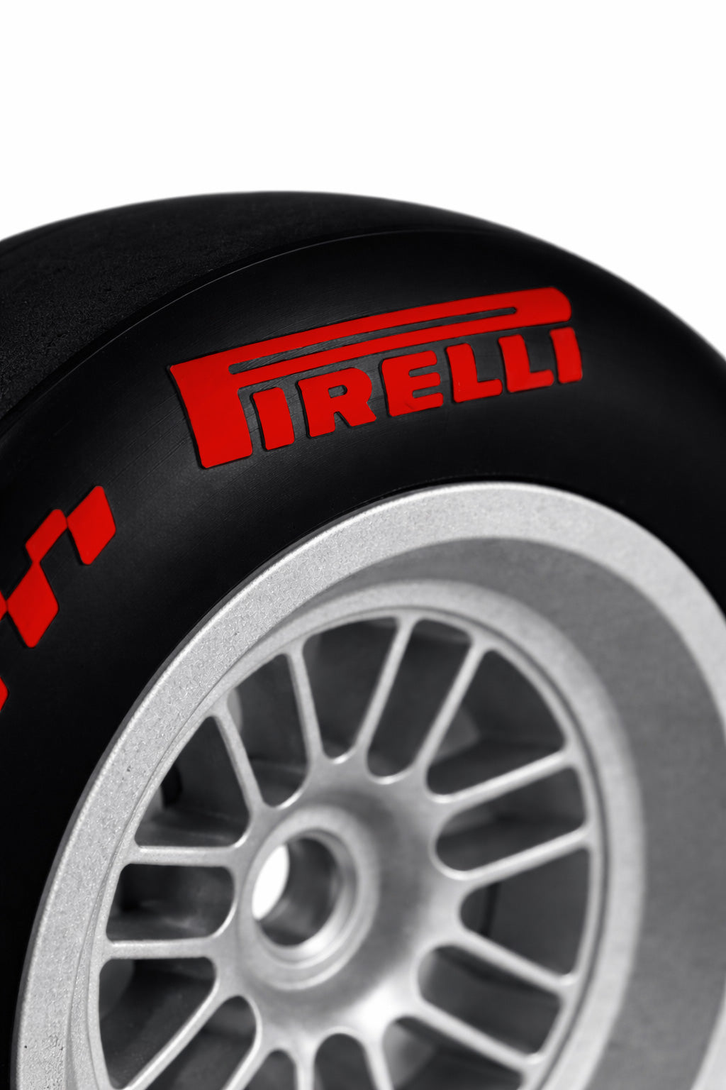 Pneu Soft - 2026
