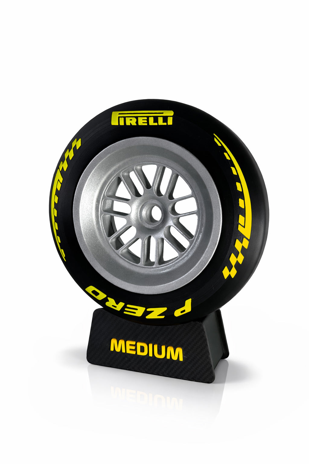 Pneu Medium - 2026
