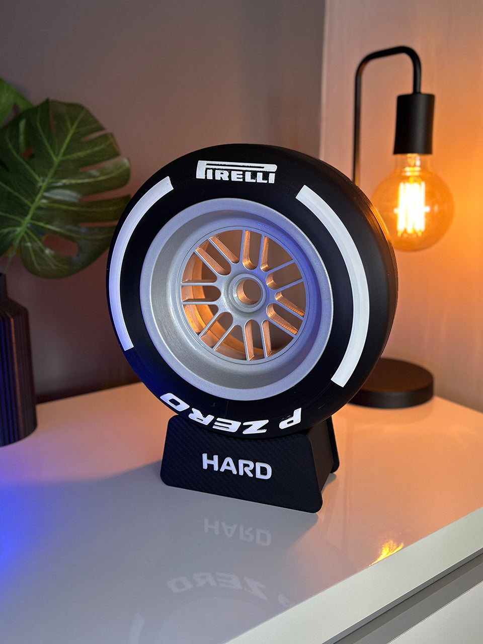 Pneu Hard - 2025